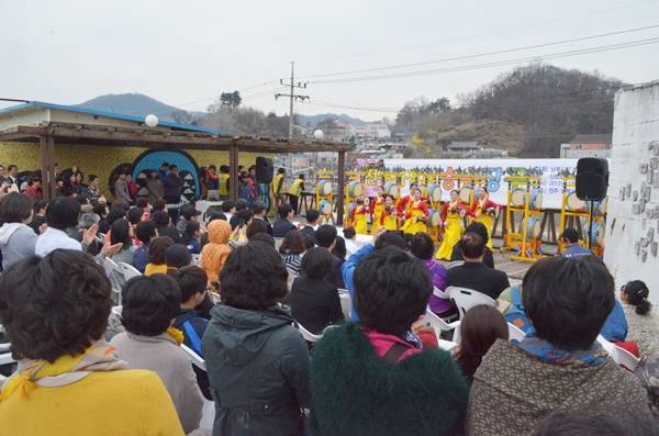 ‘전통시장과 승승장구’하세요!, 신천지 전주시온교회